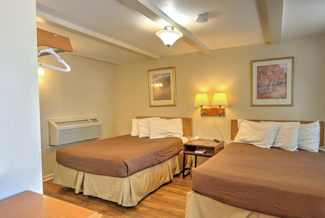 Western Star Inn Райфл Номер фото
